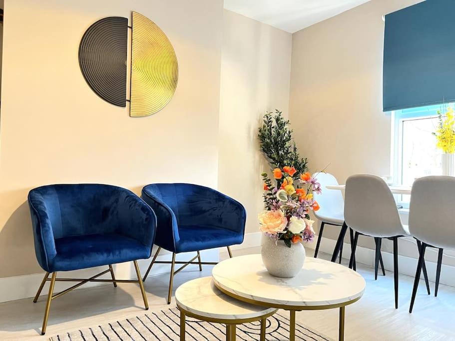 Central Winchester Serviced Apartments Экстерьер фото