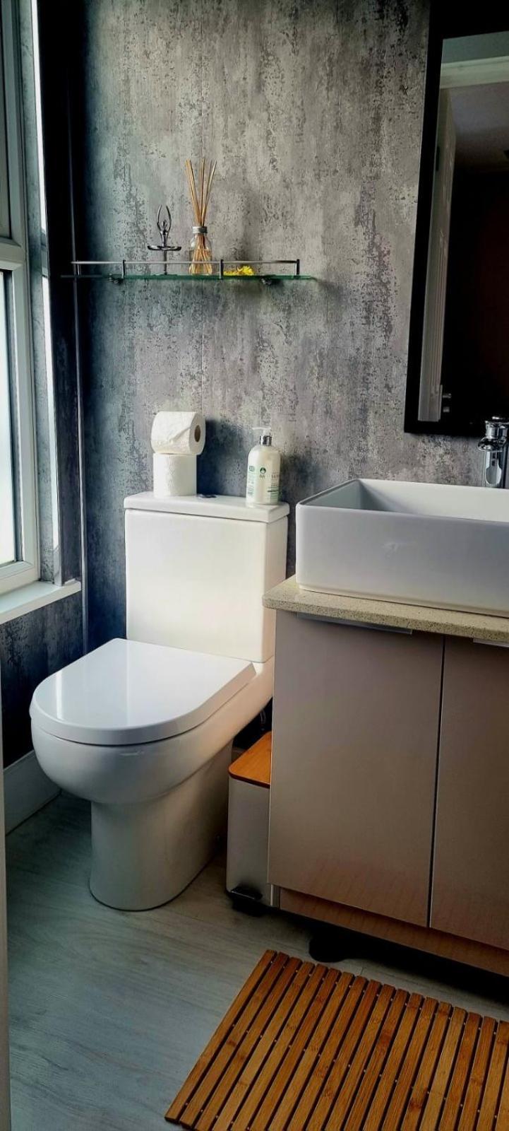 Central Winchester Serviced Apartments Экстерьер фото